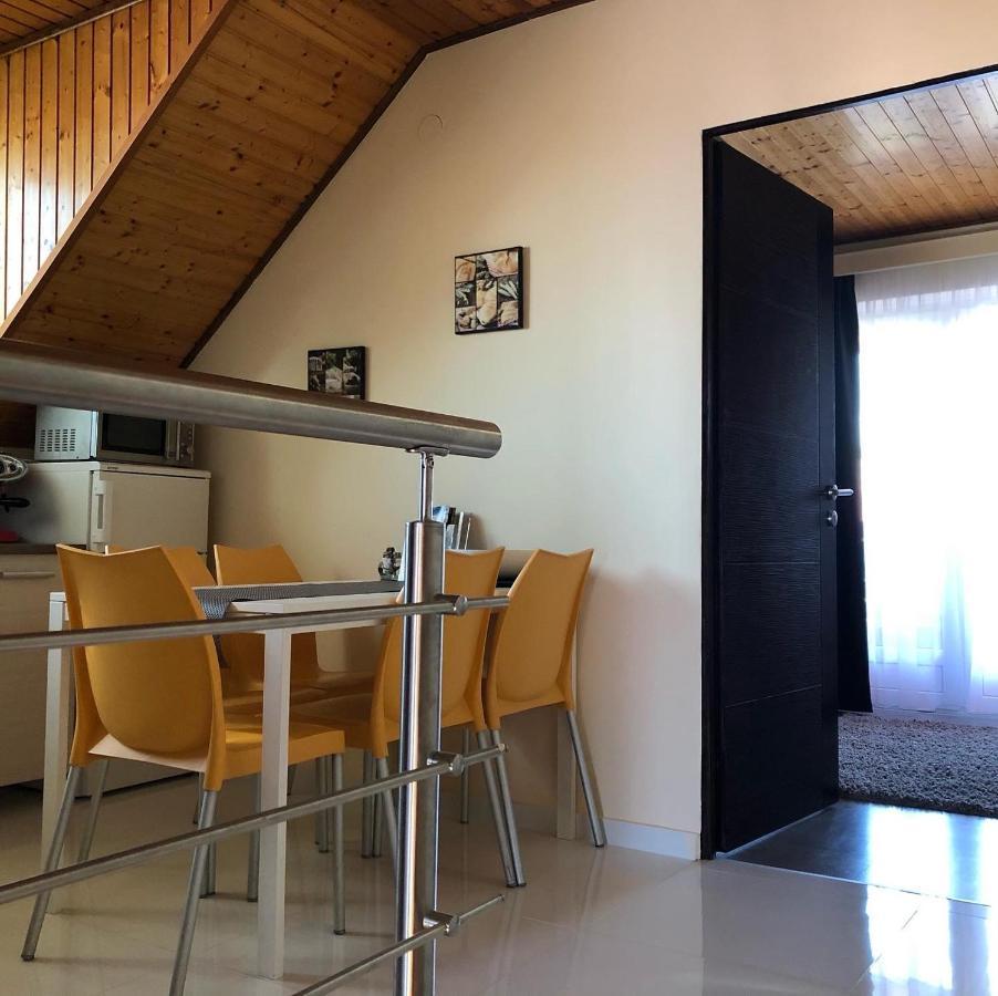 Bier-Lak Apartman House 71 Balatonlelle Dış mekan fotoğraf