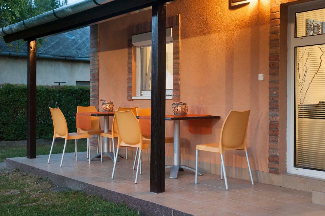 Bier-Lak Apartman House 71 Balatonlelle Dış mekan fotoğraf