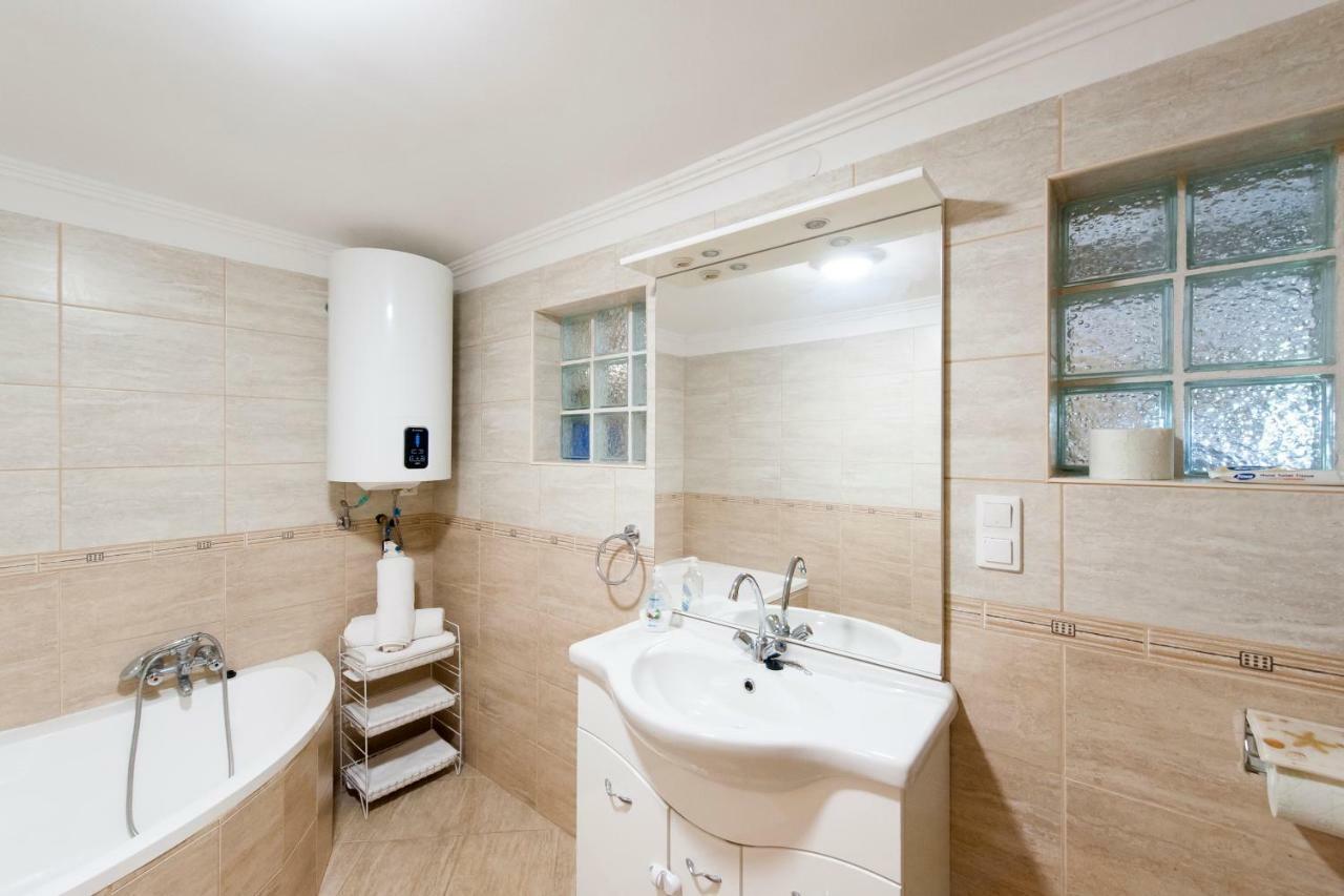 Bier-Lak Apartman House 71 Balatonlelle Dış mekan fotoğraf