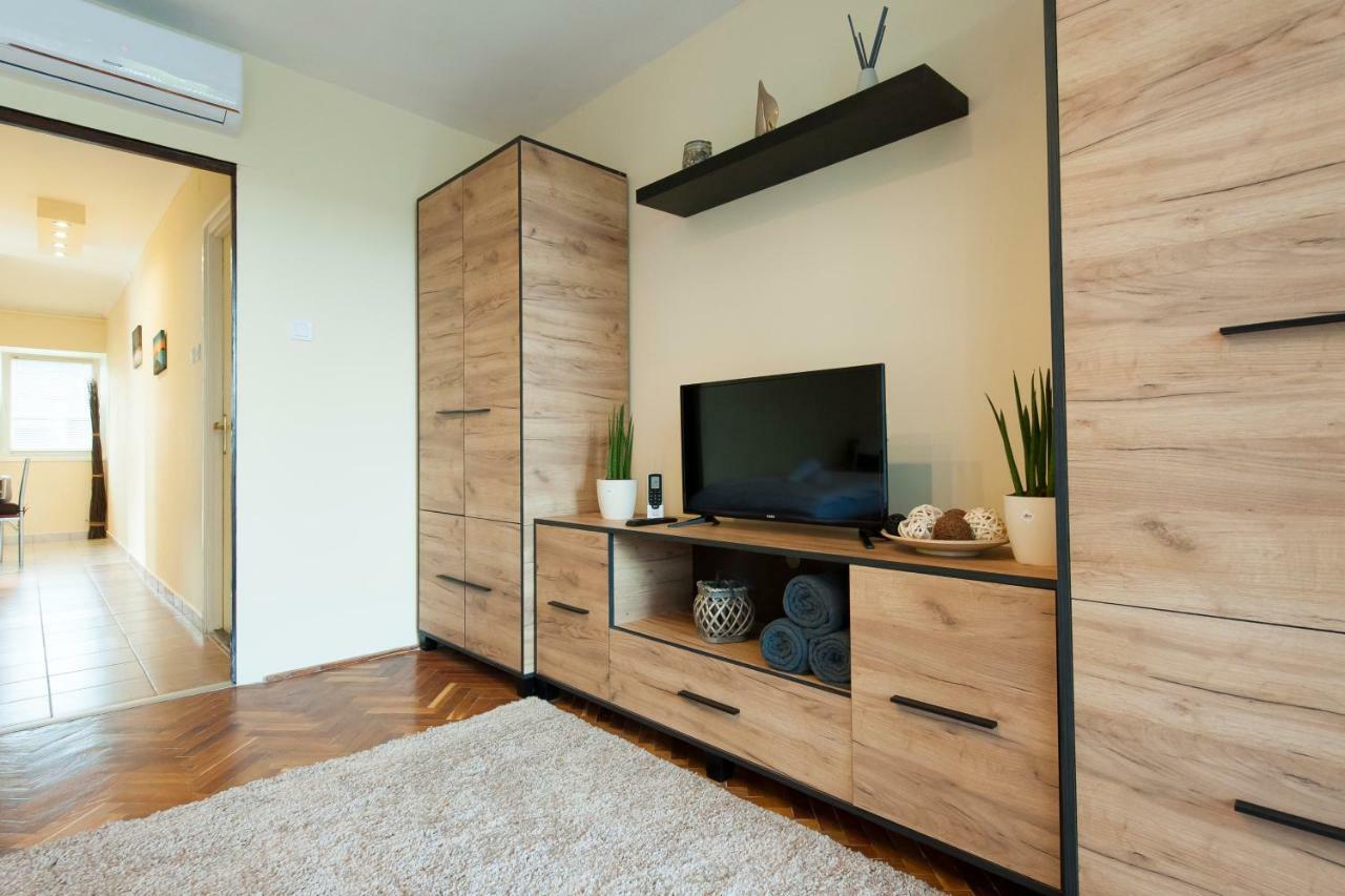 Bier-Lak Apartman House 71 Balatonlelle Dış mekan fotoğraf